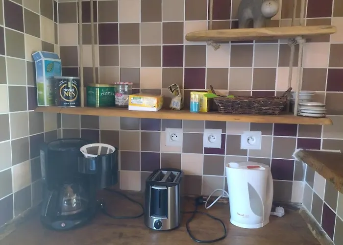 Les Trois Caselles *