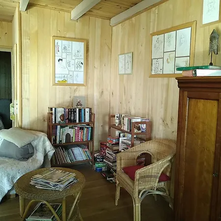 Les Trois Caselles *